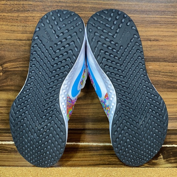 Nike Revolution 5 Fable - Picture 7 of 8